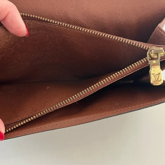 Louis Vuitton Monogram Sarah Wallet with Crossbody WOC Chain & Insert Included - Picture 12 of 16